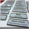 Bảng tên phòng ban inox
